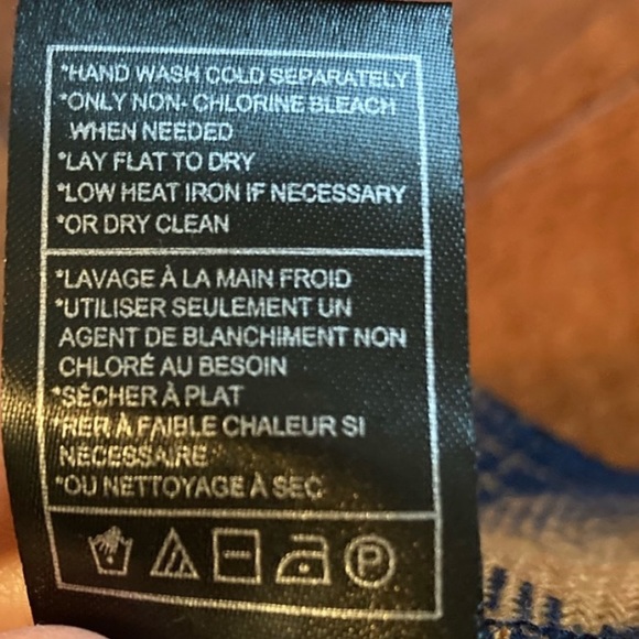 Sofia Plaid Flannel Shacket - Steve Madden - Medium - Picture 7 of 8